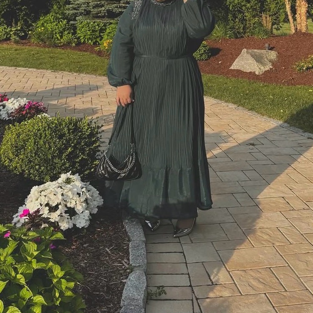 Long Pleated Dark Green Women's Maxi Dress